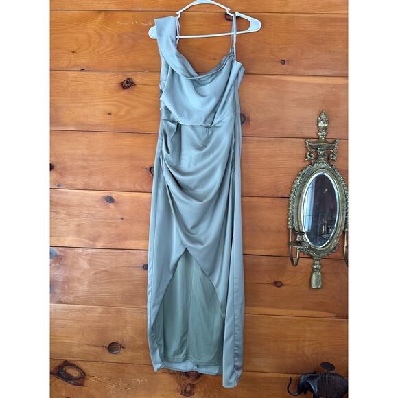 Lulus Showing Off a Little Sage Green Asymmetrical Tulip Midi Dress Wedding Sz L - Picture 2 of 7